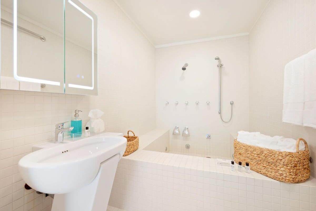 Villa Sole By Stay Awhile Villas Malibu Exterior foto